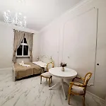 아파트 Poznaj Mickiewicza 1 *