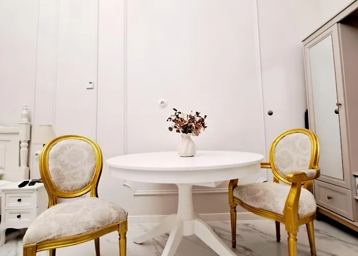 Poznaj Mickiewicza 1 דירה